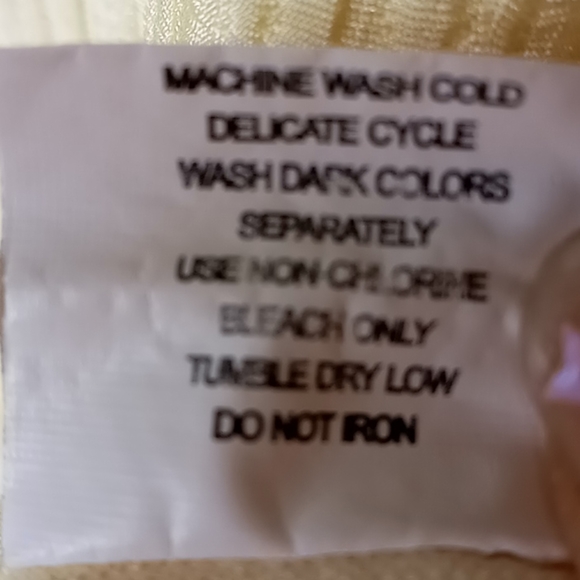 BFA Classics Large Petite Pale yellow Blouse - Picture 9 of 10